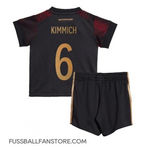 Deutschland Joshua Kimmich #6 Replik Auswärtstrikot Kinder WM 2022 Kurzarm (+ Kurze Hosen)